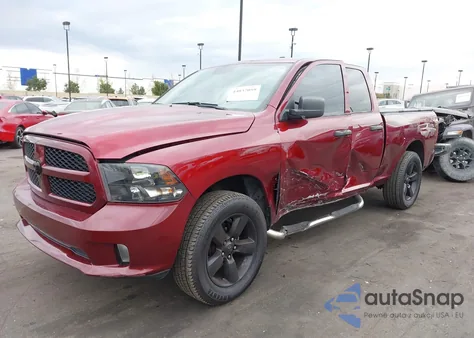 2018 Ram 1500 Express 4X2 6'4 Box из США, поврежденный, VIN 1C6RR6FG6JS244902